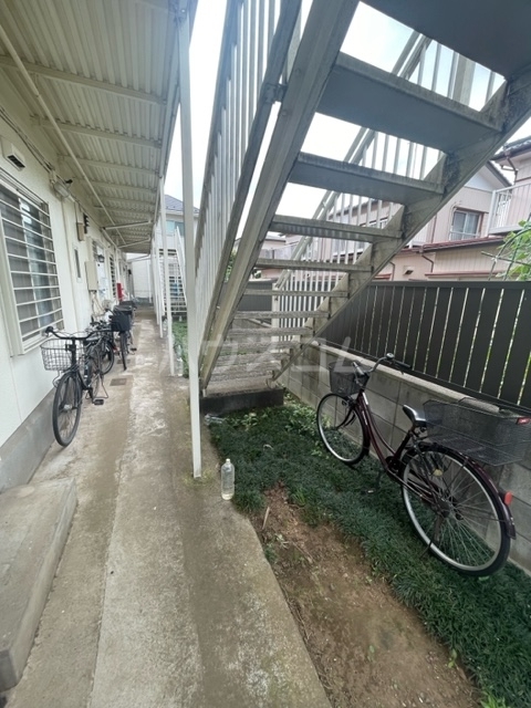 17/19 エントランス