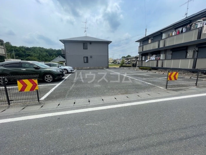2/7 駐車場
