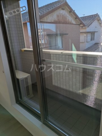 18/28 バルコニー