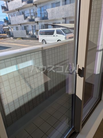 19/27 バルコニー