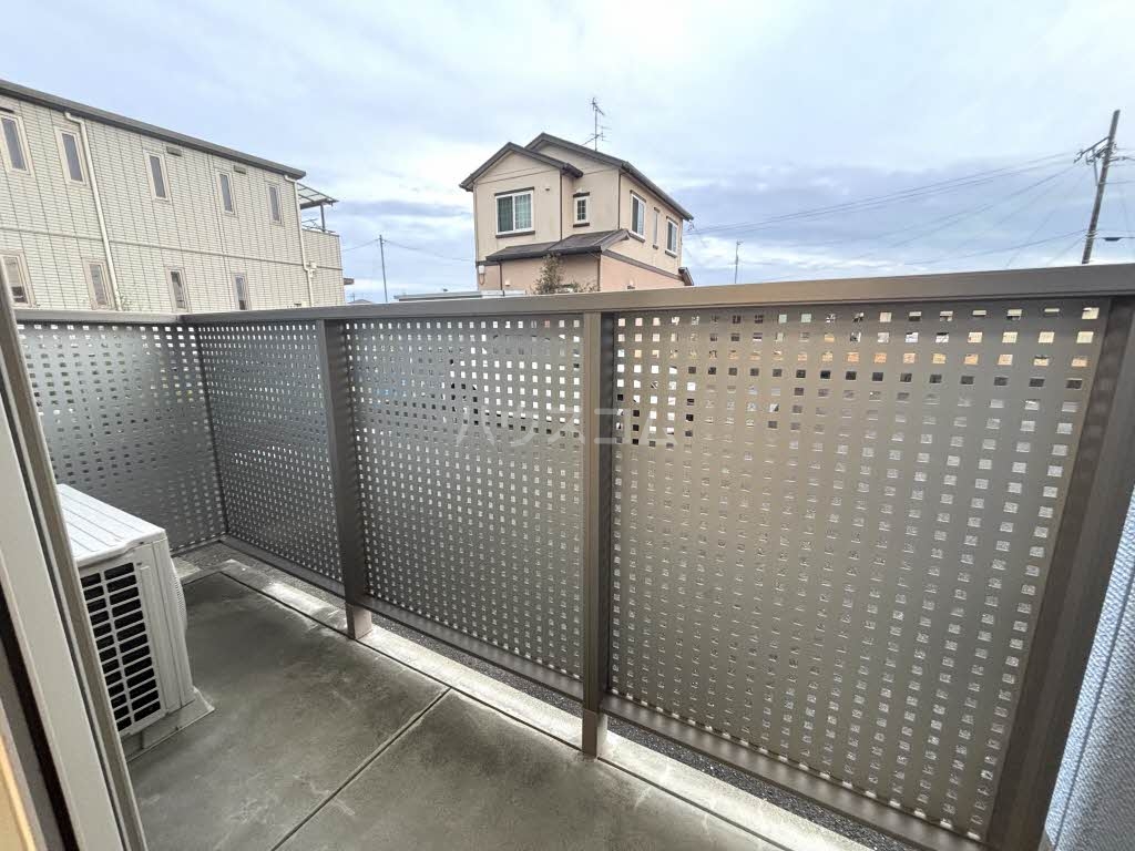 16/28 バルコニー