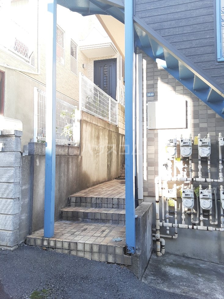 2/6 エントランス