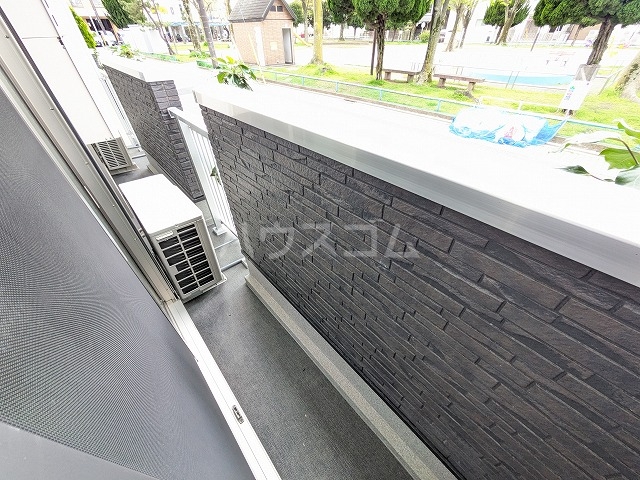 23/30 バルコニー