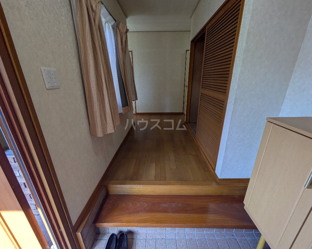 14/30 玄関