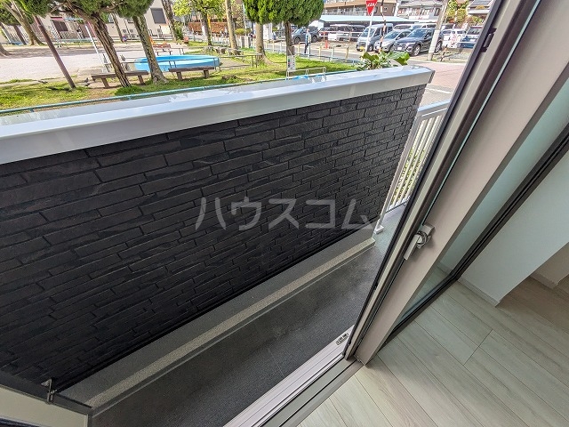 23/30 バルコニー