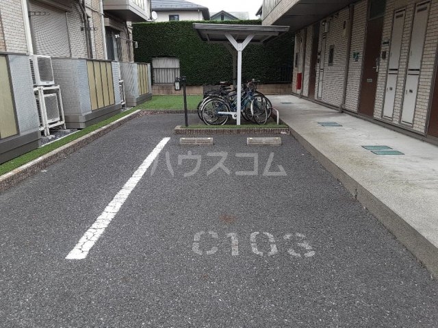 2/10 駐車場