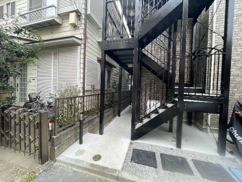 15/18 エントランス