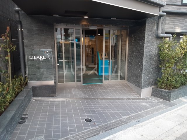 28/29 エントランス