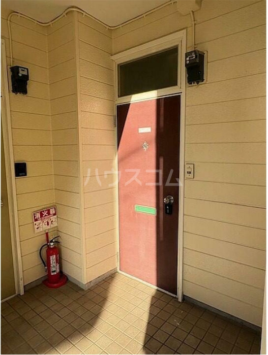 15/21 エントランス