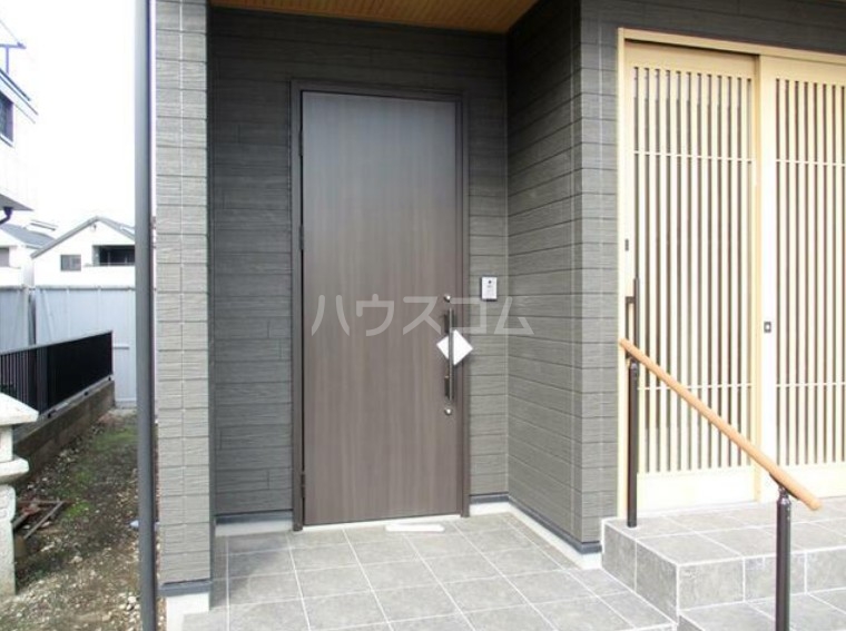 2/10 エントランス