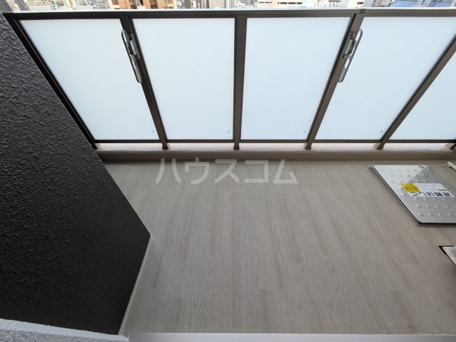 20/30 バルコニー