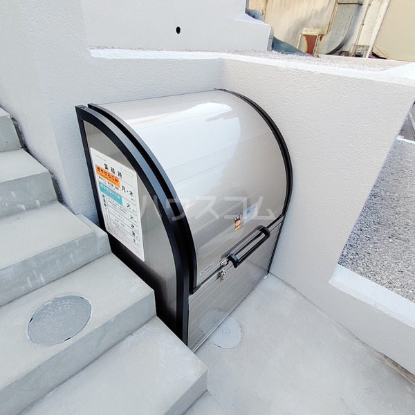 14/18 エントランス