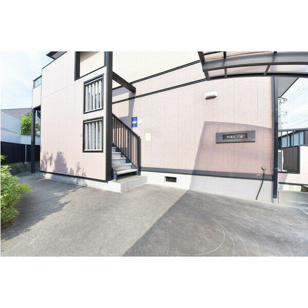 22/24 エントランス