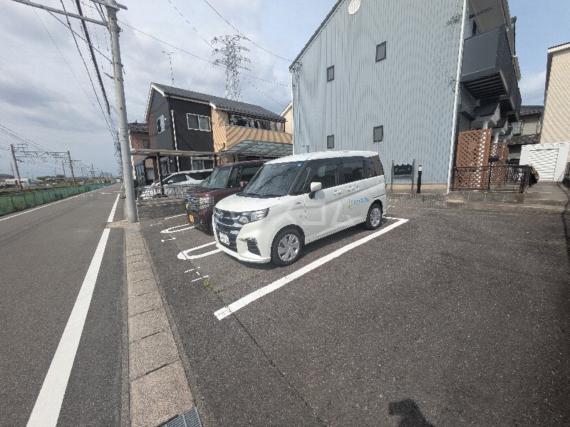 16/22 駐車場