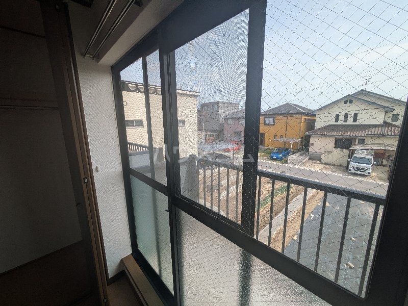 13/22 バルコニー