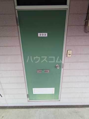 17/23 エントランス