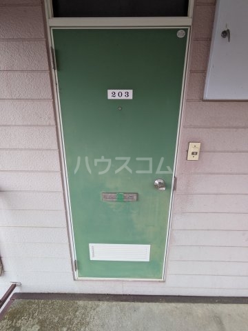 16/22 エントランス