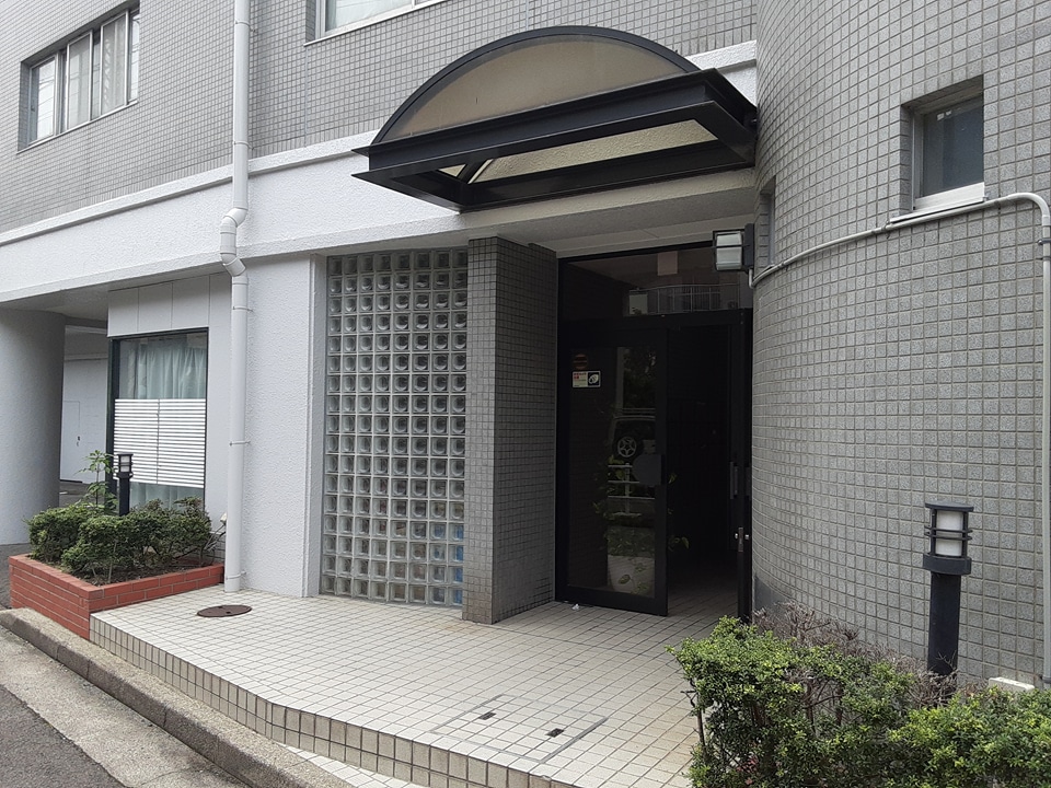 29/30 エントランス