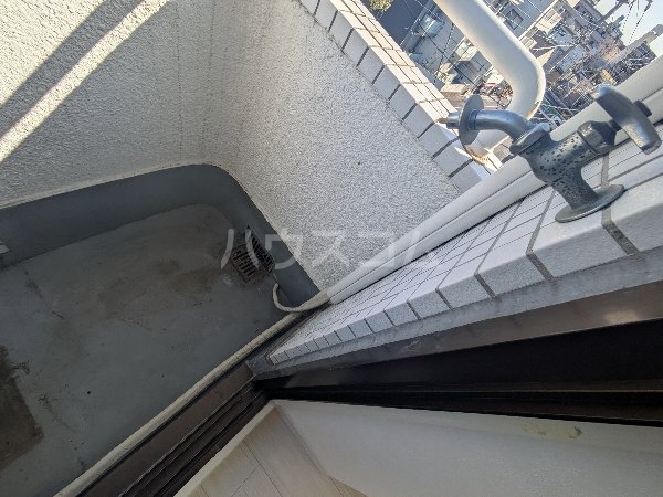 19/30 バルコニー