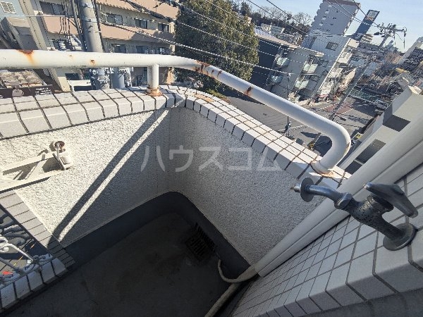 20/30 バルコニー