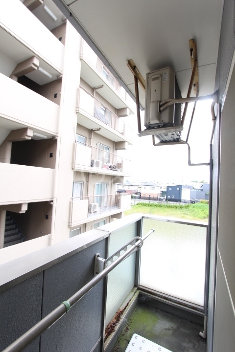 21/30 バルコニー