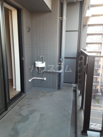 14/27 バルコニー