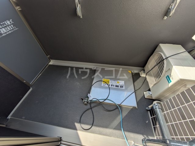 15/27 バルコニー