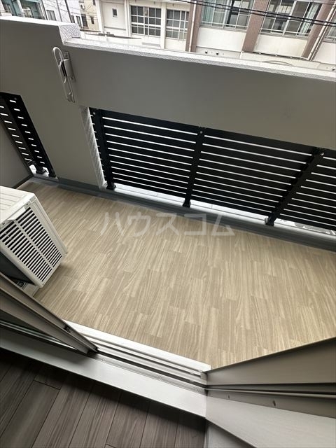 18/30 バルコニー