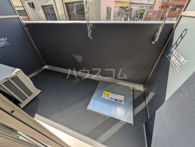 18/30 バルコニー