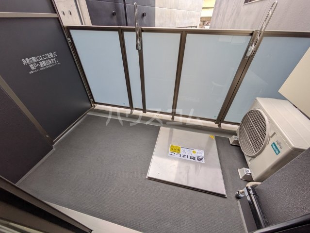 18/30 バルコニー