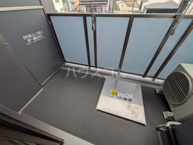 18/30 バルコニー