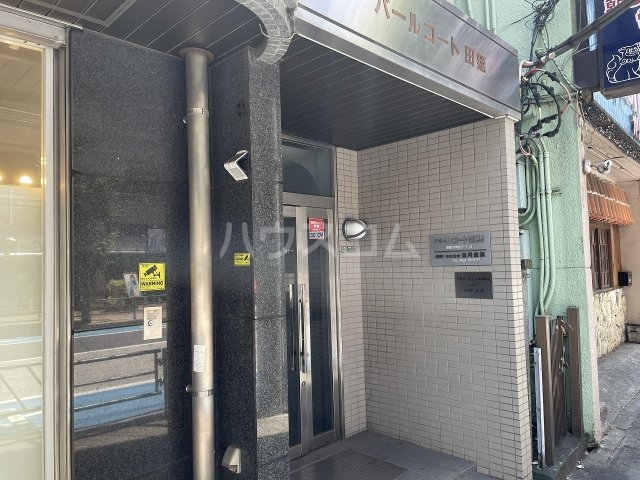 21/27 エントランス