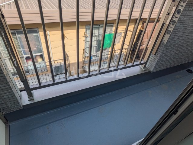 23/26 バルコニー