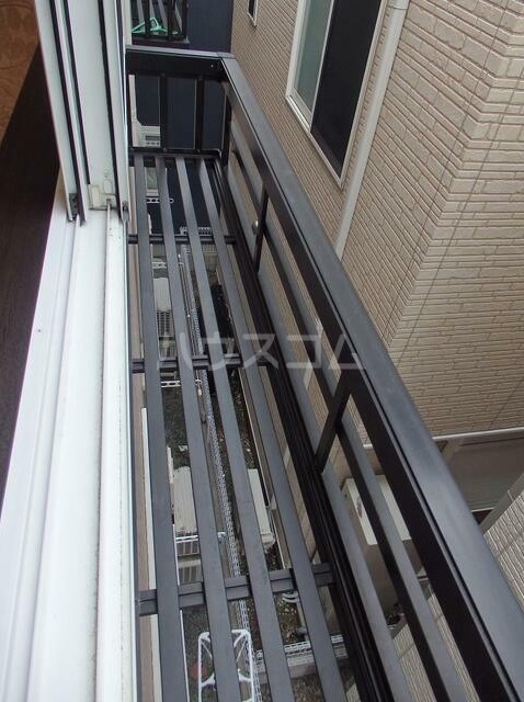 13/19 バルコニー