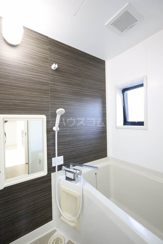 13/19 浴室