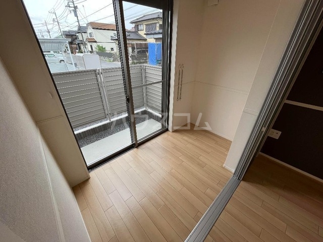 20/30 バルコニー