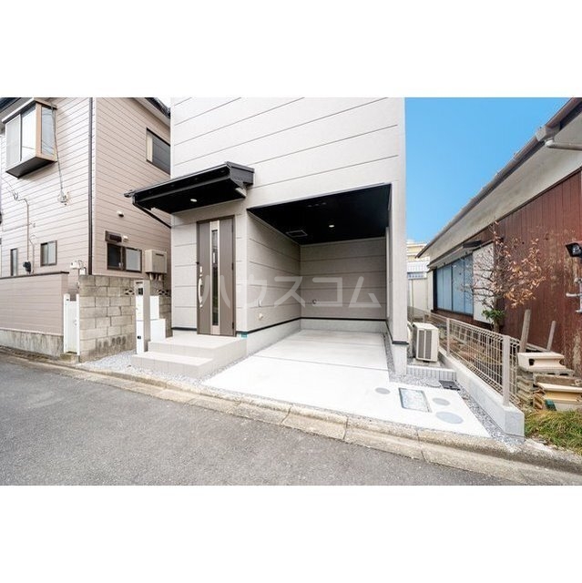 21/30 駐車場