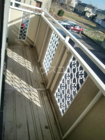 13/19 バルコニー