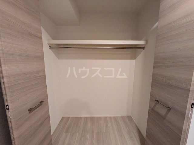 13/30 収納