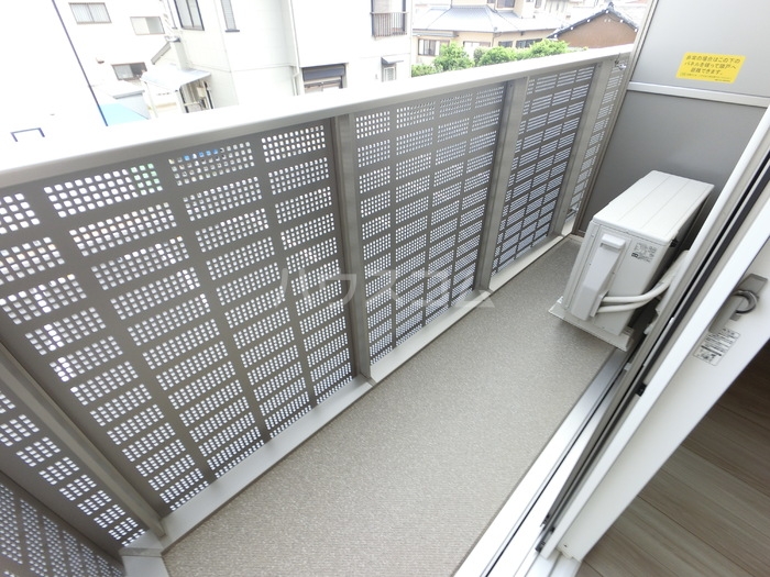 15/24 バルコニー