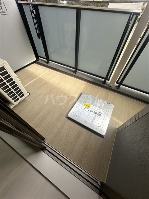 18/30 バルコニー