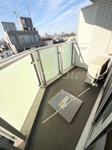 14/28 バルコニー
