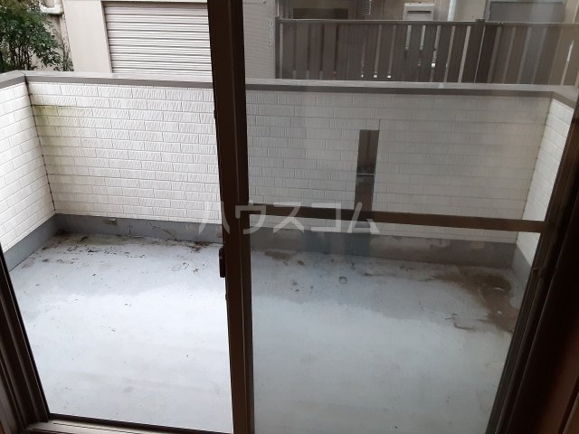 19/30 バルコニー