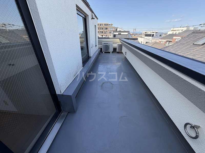 14/26 バルコニー