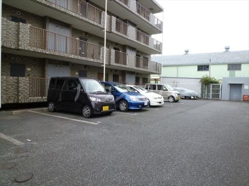 14/16 駐車場