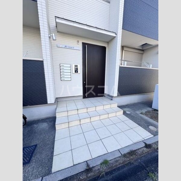 2/6 エントランス