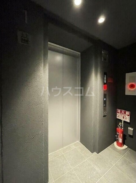 14/24 エントランス