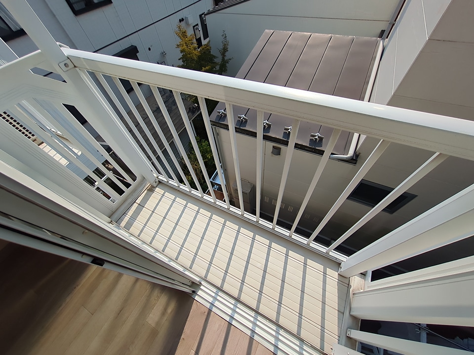 21/30 バルコニー