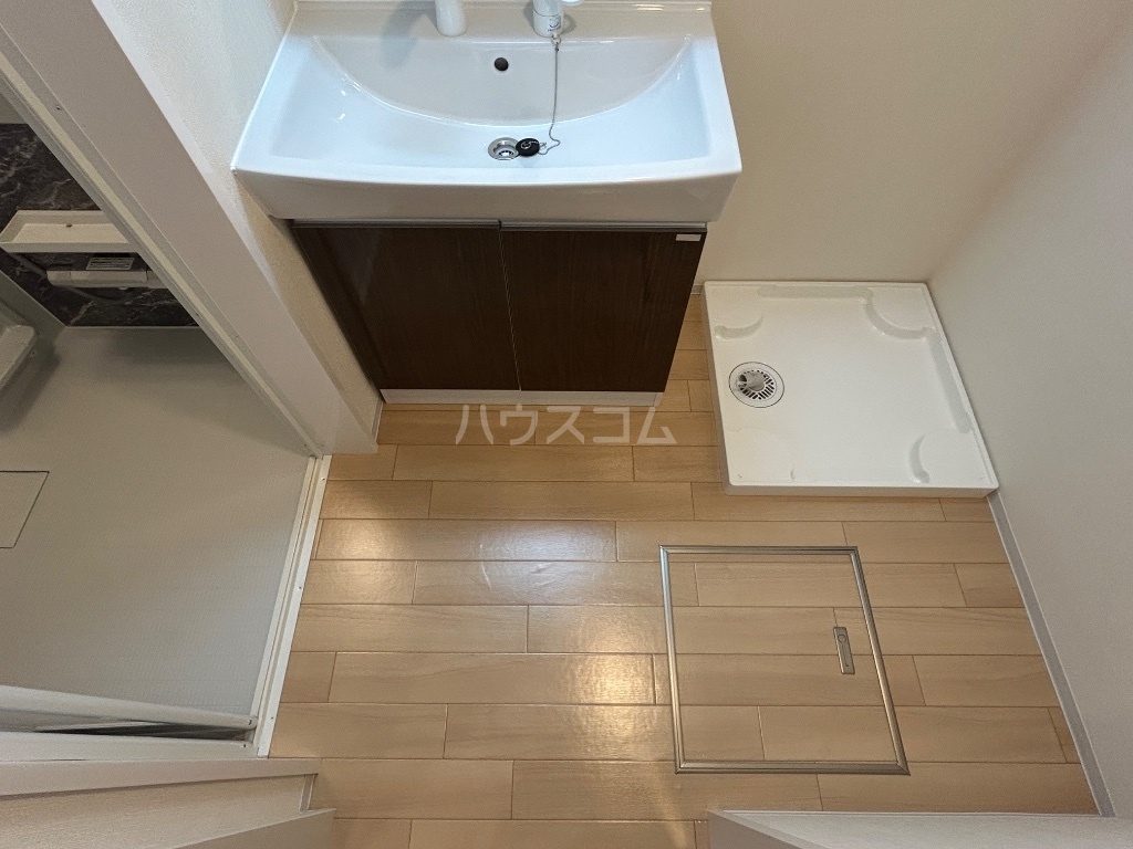 13/23 洗面