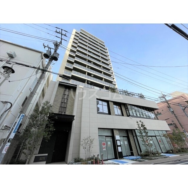 18/28 エントランス